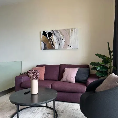 Stunning Seafront Duplex In Location Appartement San Ġiljan