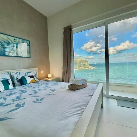 Apartment Stunning Seafront Duplex In Location