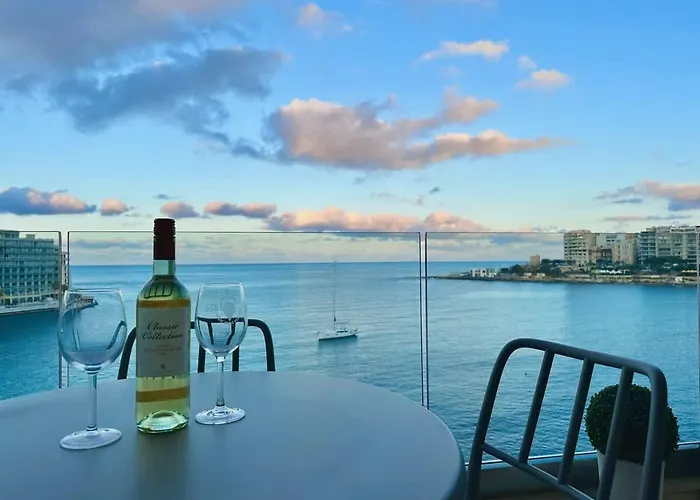 Stunning Seafront Duplex In Location * Saint Julian's